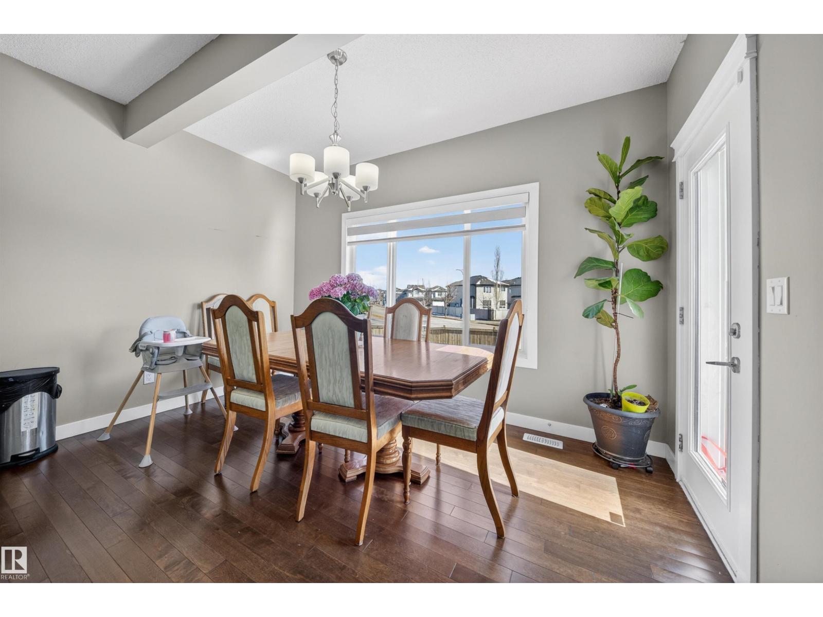 3639 15A ST NW, Edmonton