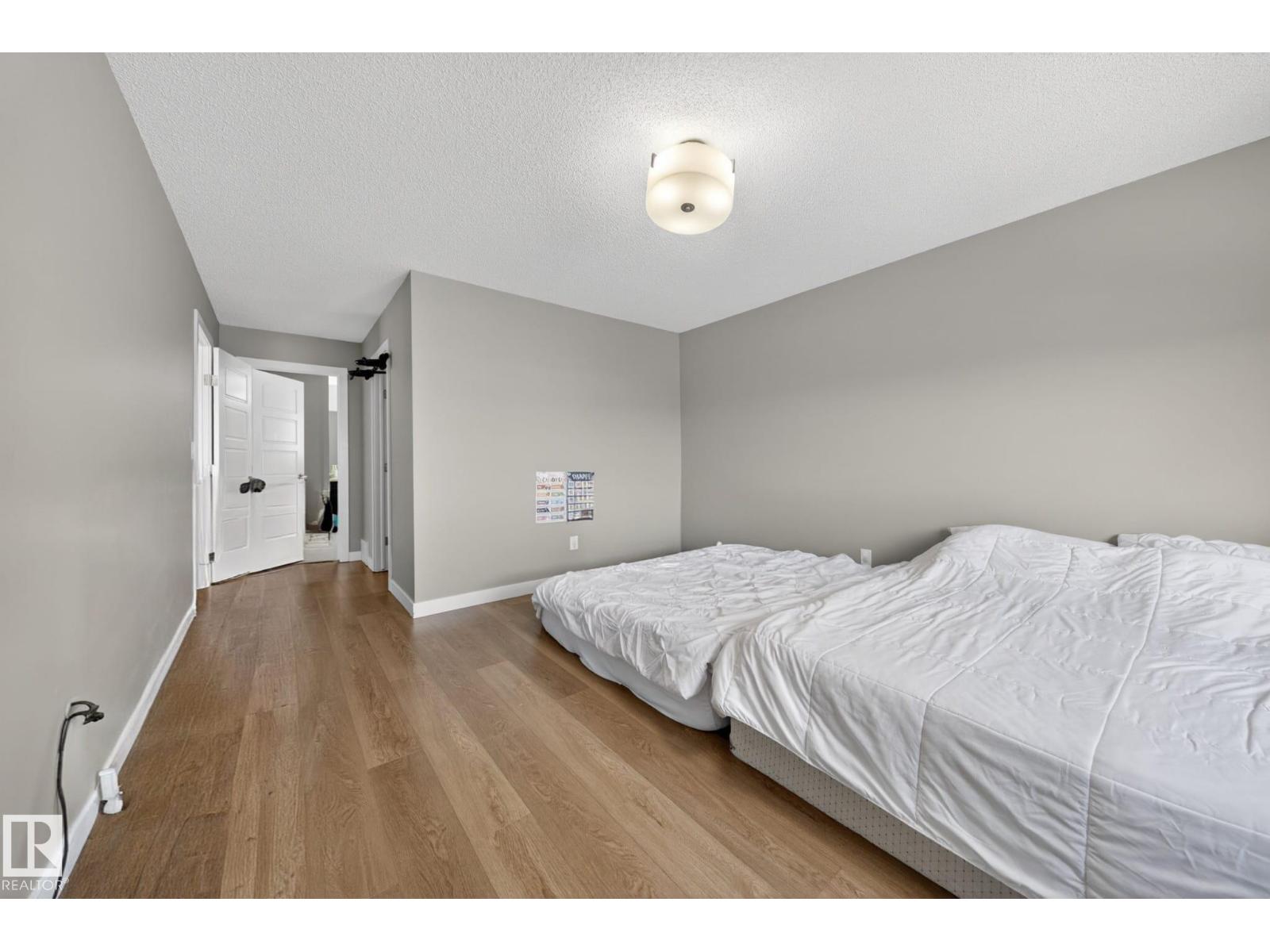 3639 15A ST NW, Edmonton