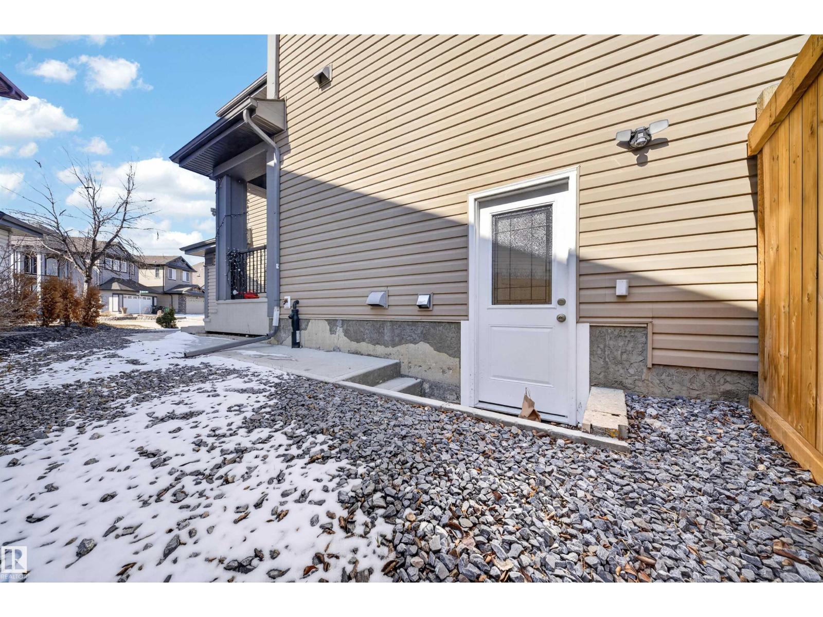 3639 15A ST NW, Edmonton