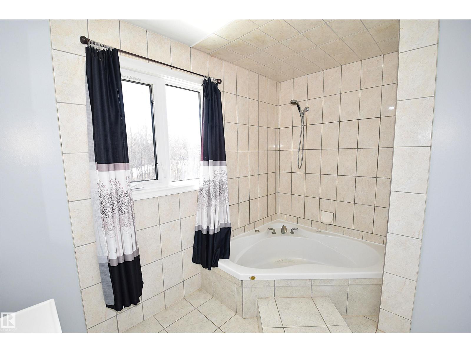 #9 27507 TWP ROAD 544, Rural Sturgeon County