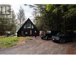 201 N Menominee Lake Road, Huntsville, ON P1H2J3 Photo 28