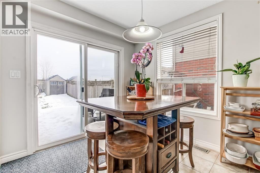 569 ALBERTA Avenue, Woodstock, Ontario, N4V0A3 — Photo 10