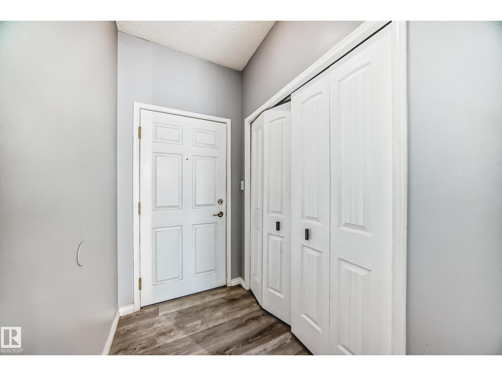 #507 11716 100 AV NW - 10