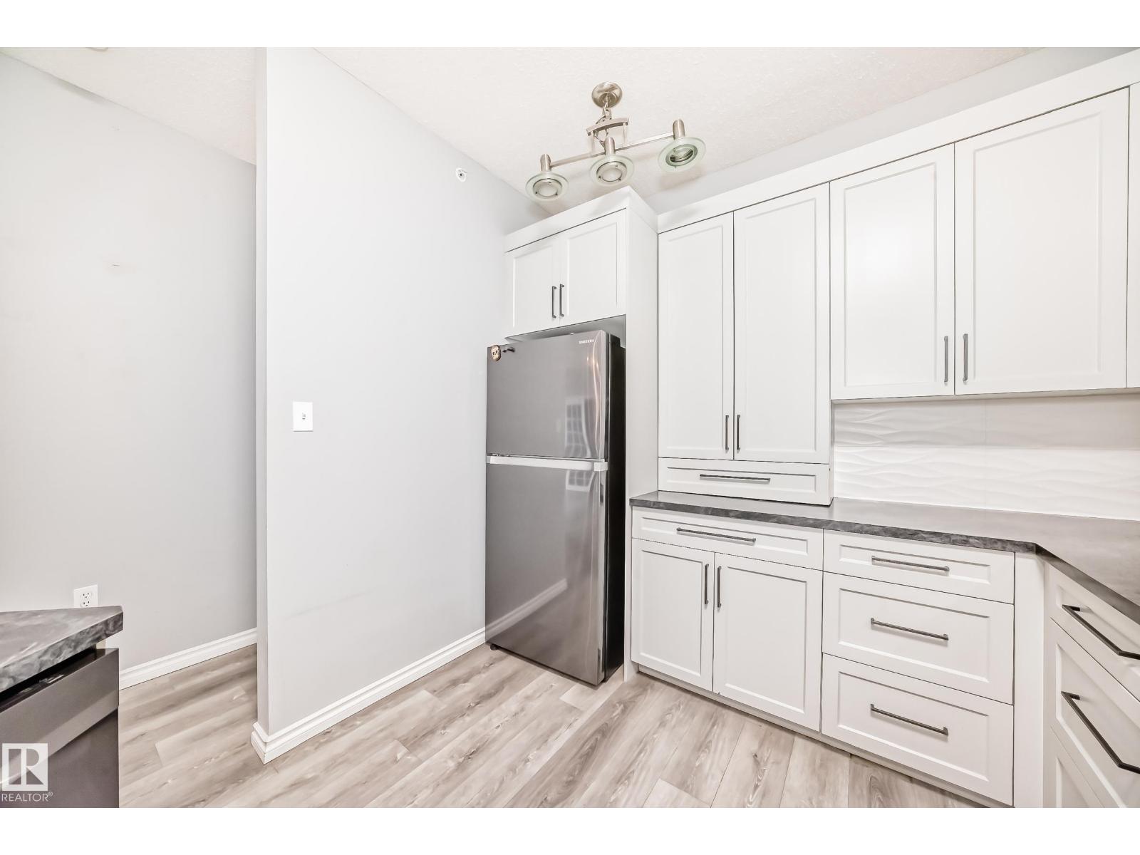 #507 11716 100 AV NW, Edmonton