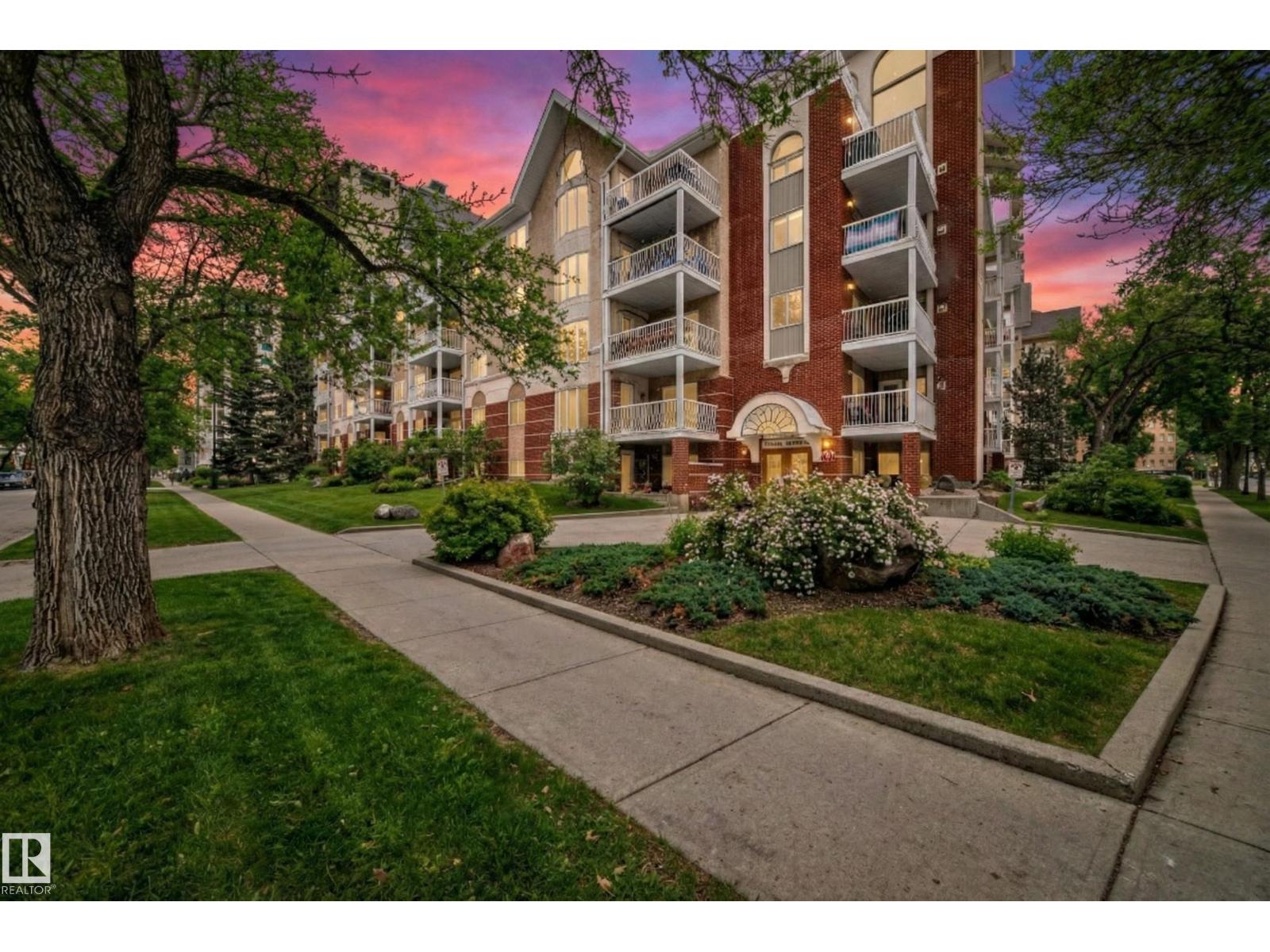 #507 11716 100 AV NW - 3