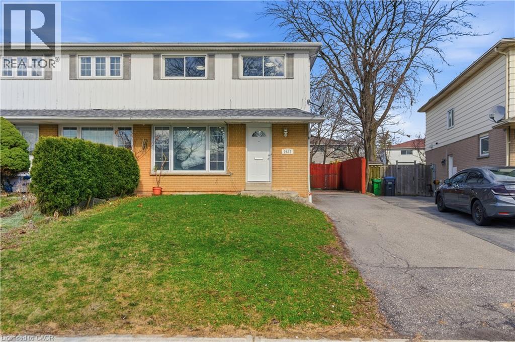 2637 ALTADENA Court, Mississauga, Ontario, L5K1G1 — Photo 2