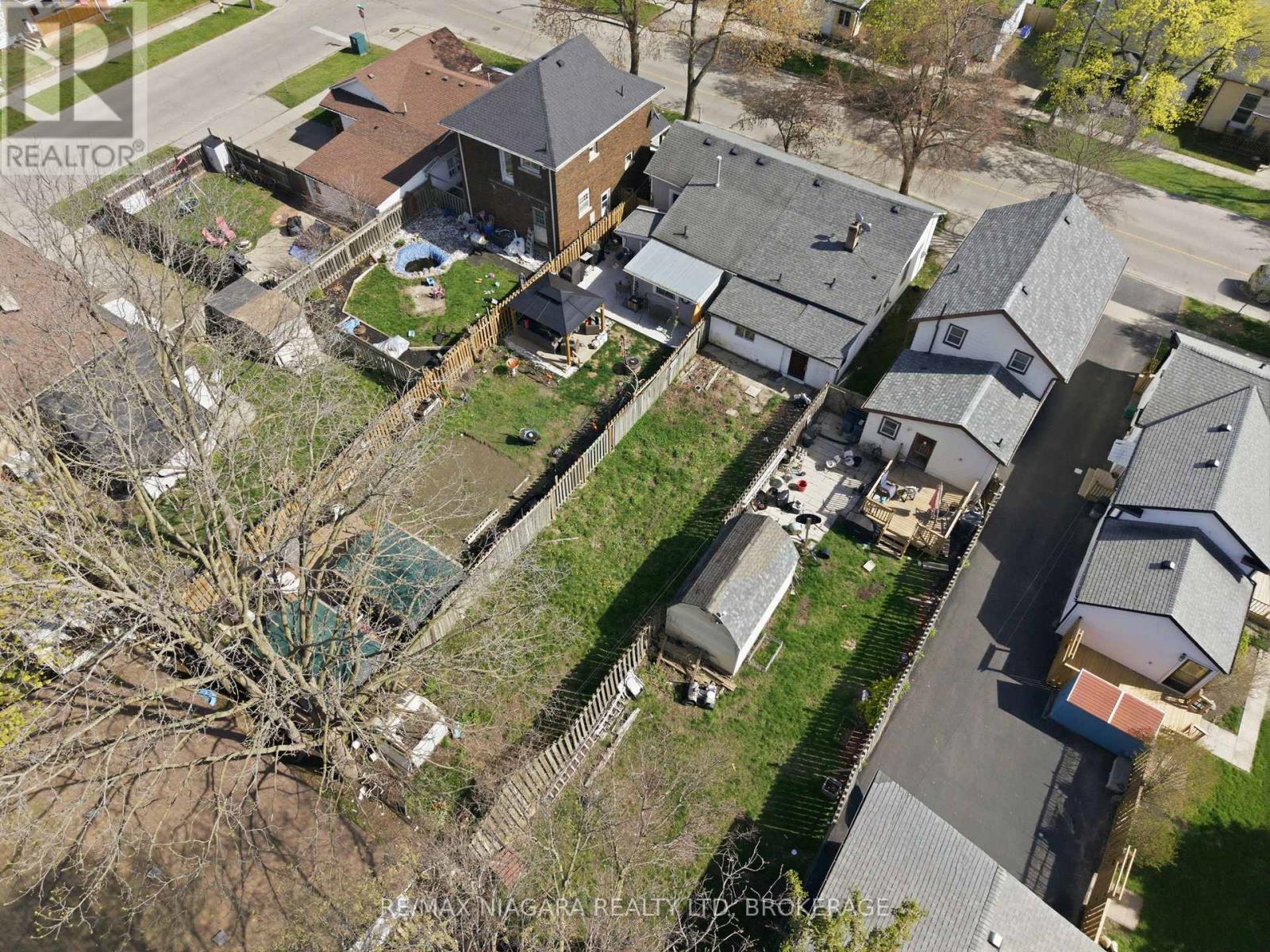 184 WELLINGTON STREET - 31