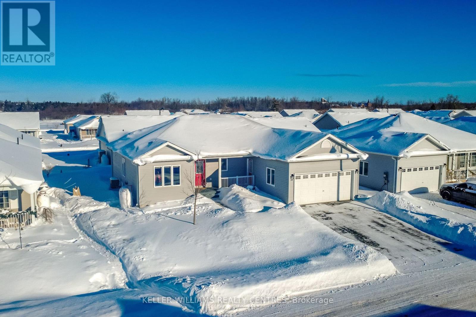 10 SINCLAIR CRESCENT - 3