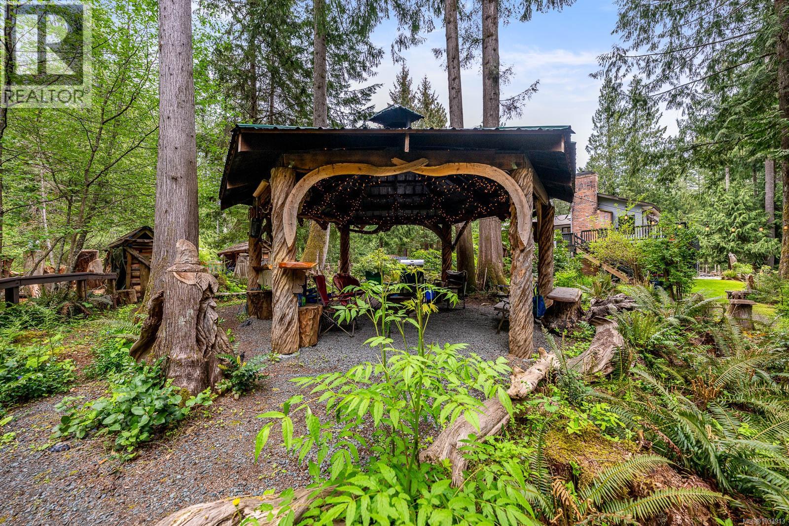 4010 FORBIDDEN PLATEAU Rd, Courtenay