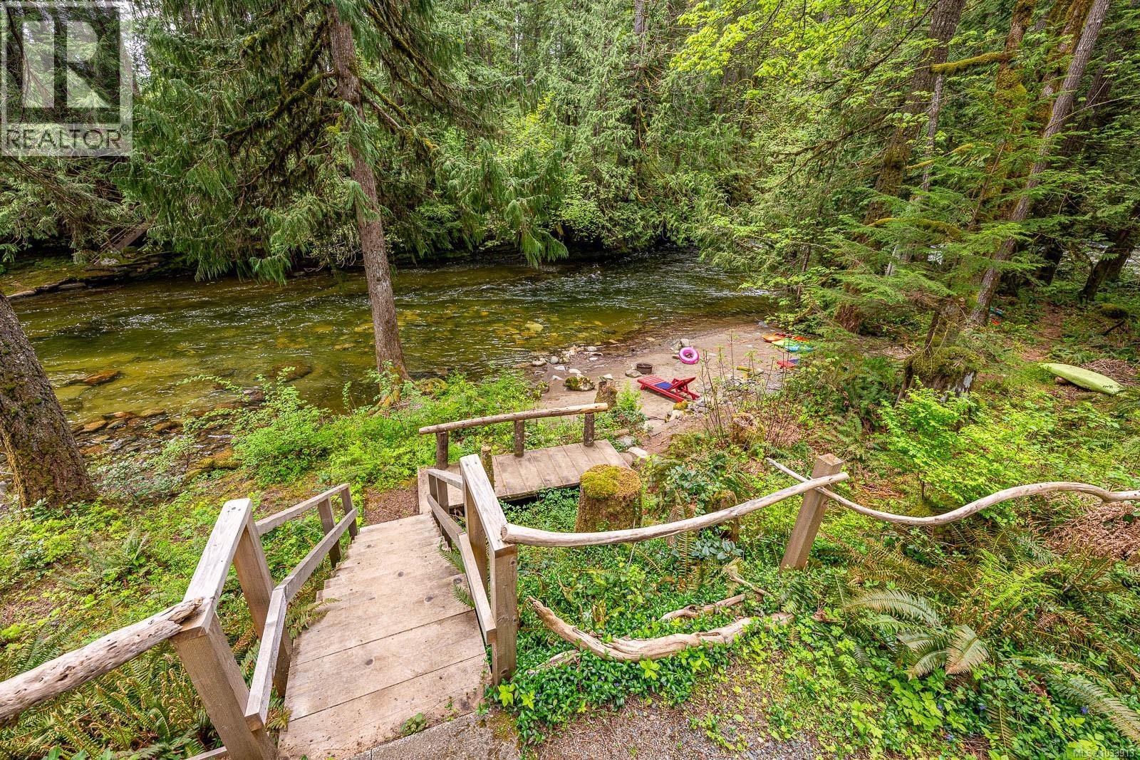 4010 FORBIDDEN PLATEAU Rd, Courtenay