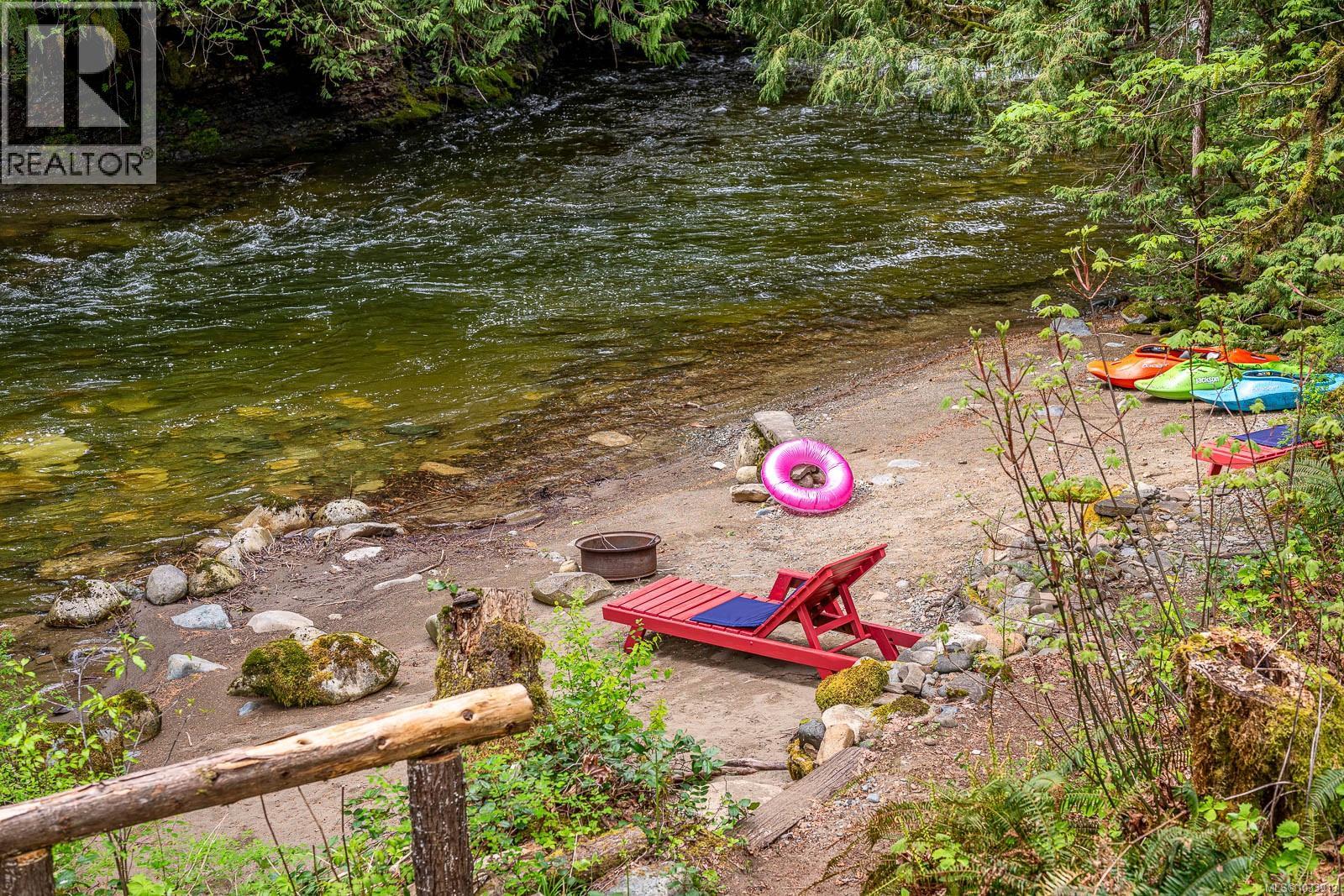 4010 FORBIDDEN PLATEAU Rd, Courtenay