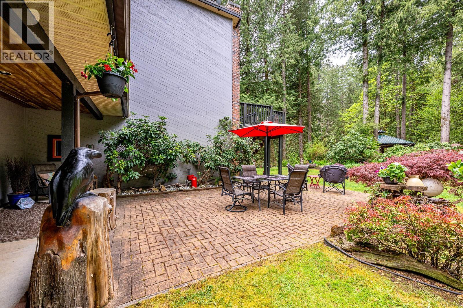 4010 FORBIDDEN PLATEAU Rd - 37