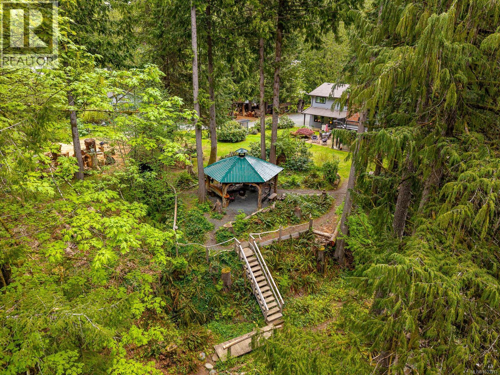 4010 FORBIDDEN PLATEAU Rd, Courtenay