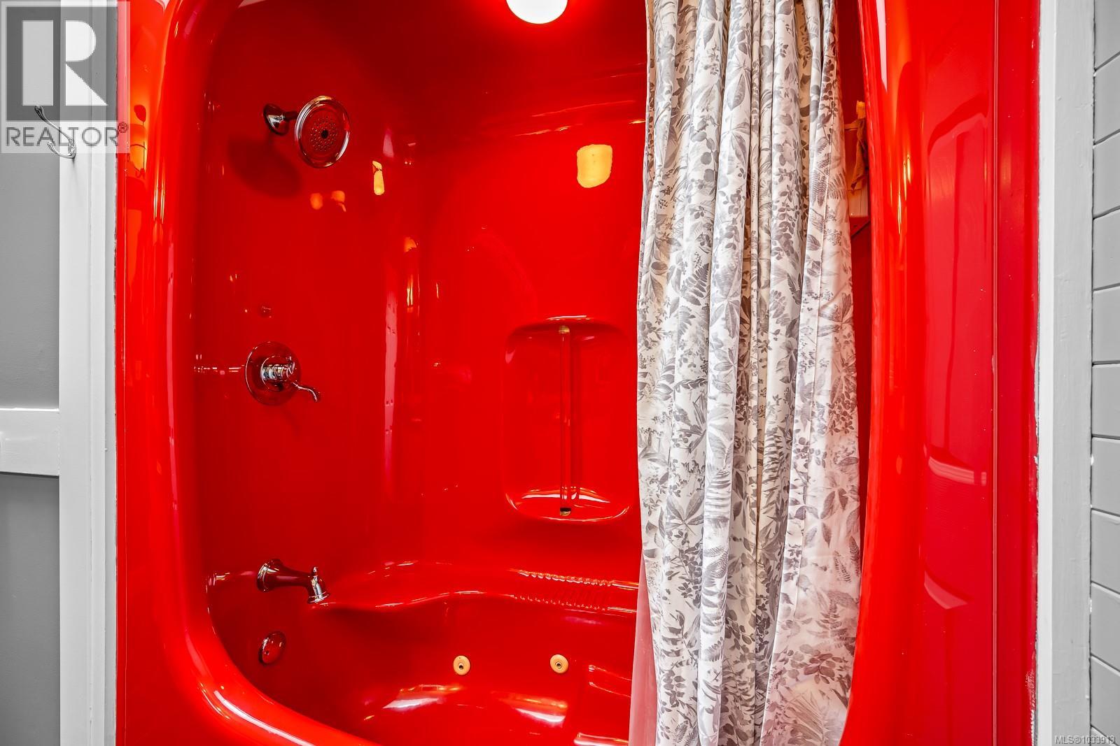 4010 FORBIDDEN PLATEAU Rd, Courtenay