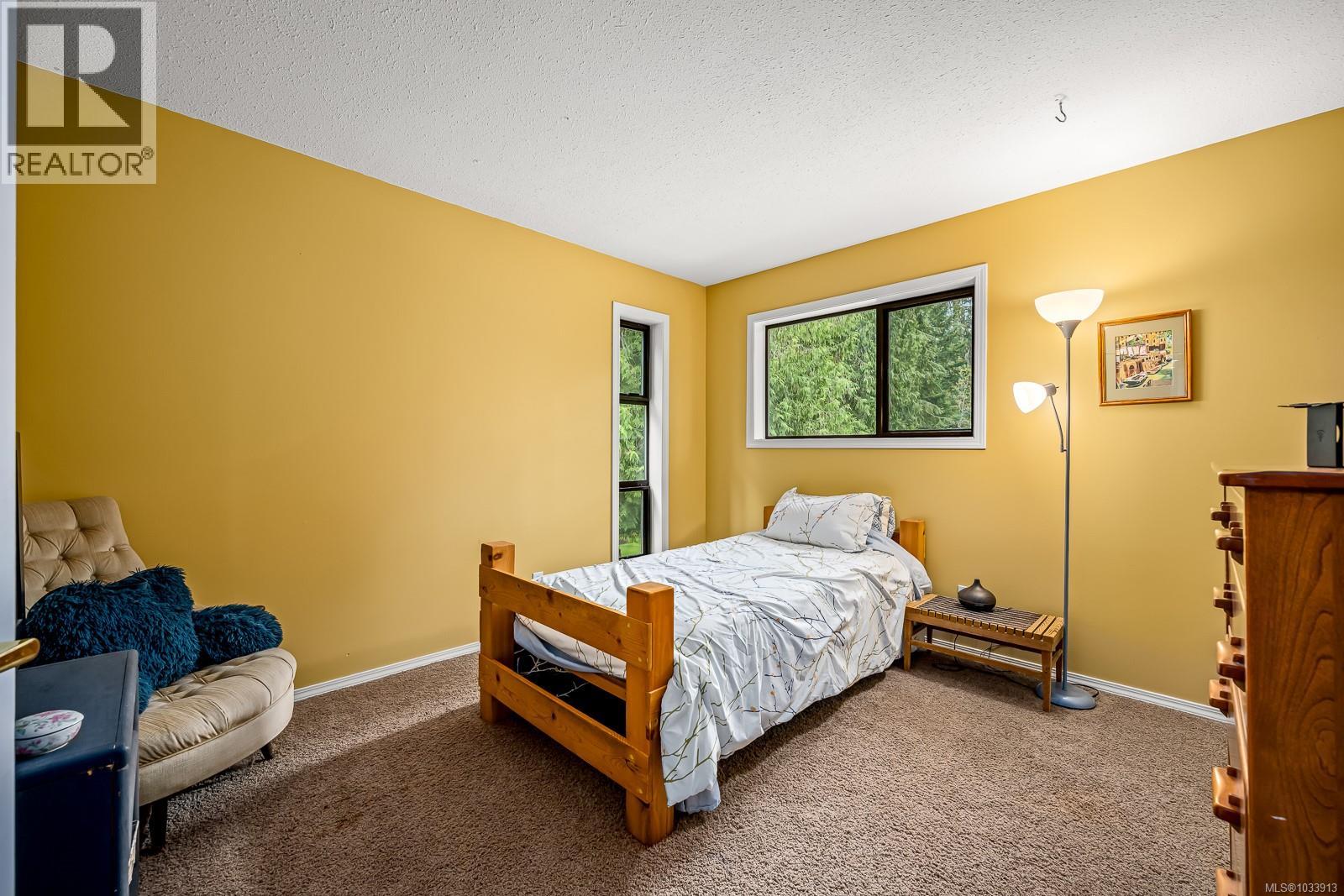 4010 FORBIDDEN PLATEAU Rd, Courtenay