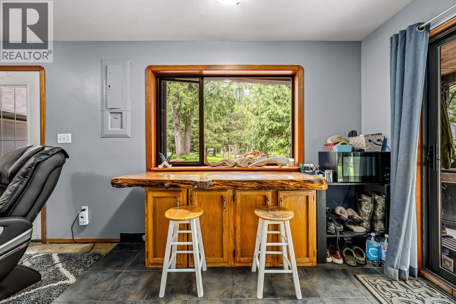 4010 FORBIDDEN PLATEAU Rd, Courtenay