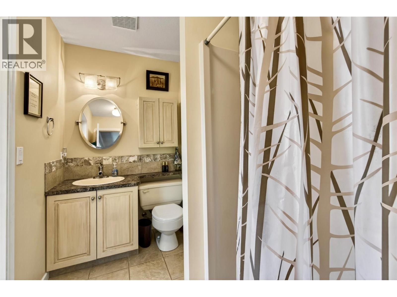  730 Parksville Street, Sicamous