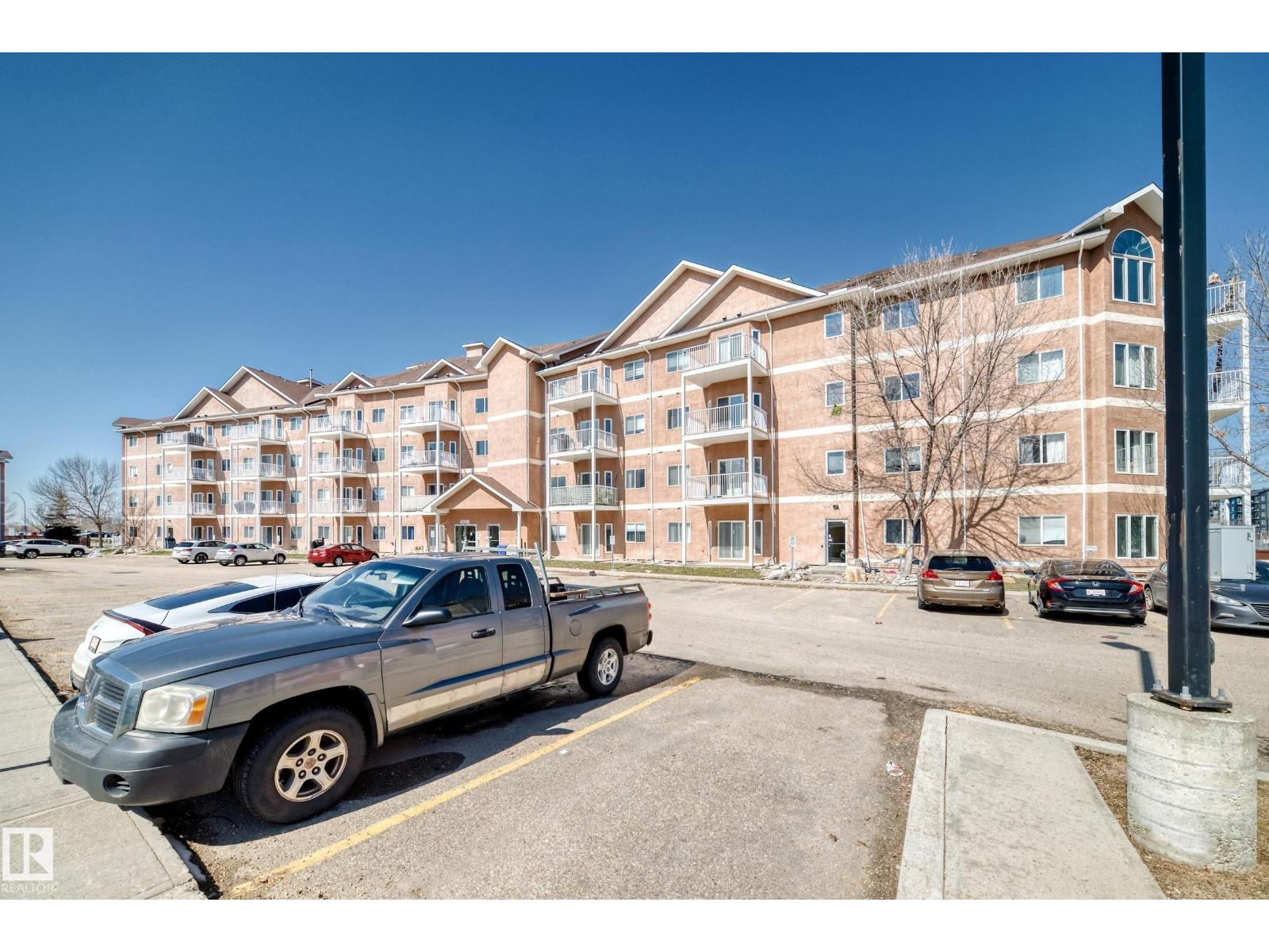 #105 4316 139 AV NW, Edmonton