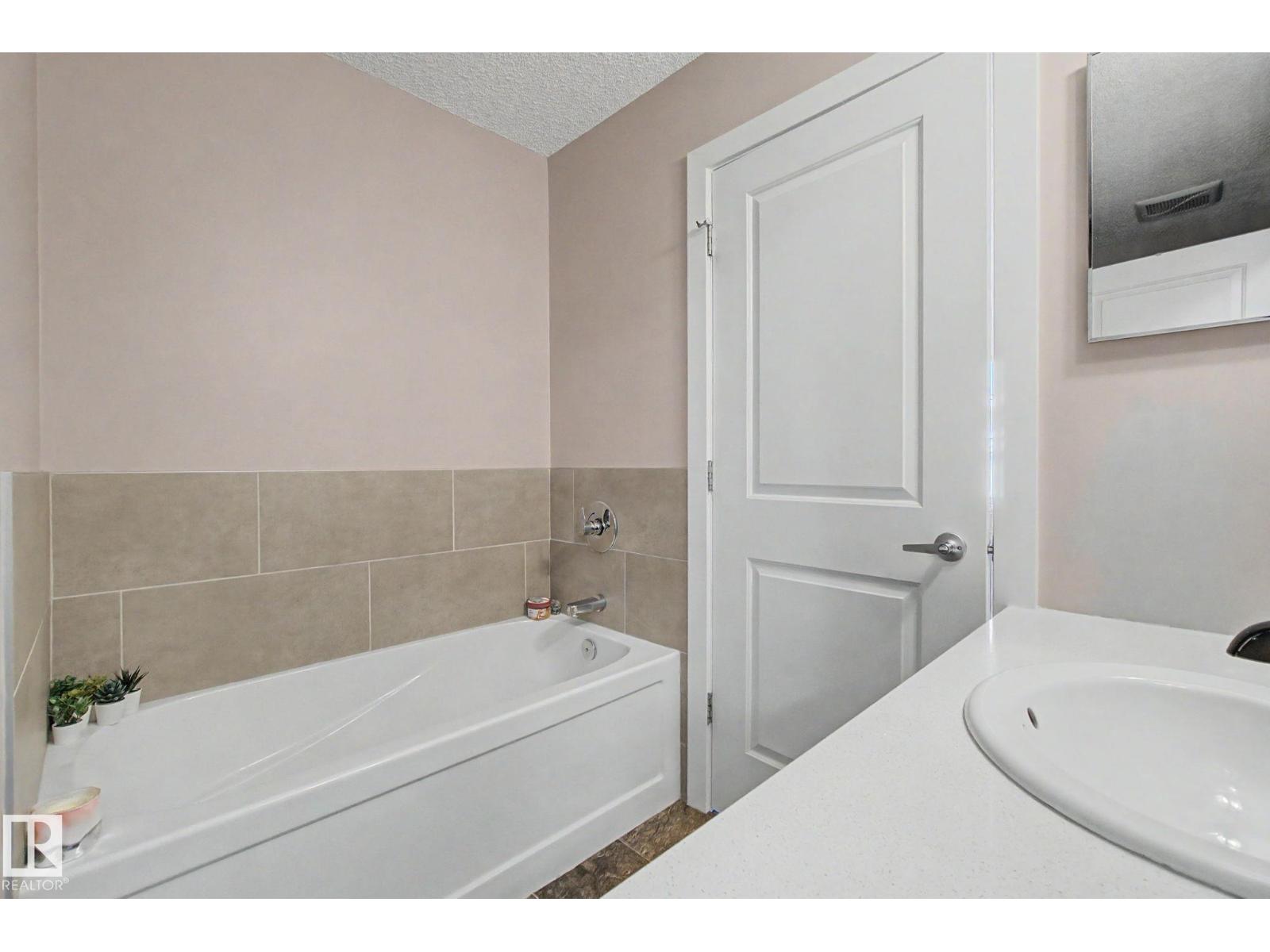 #85 2803 JAMES MOWATT TR SW, Edmonton