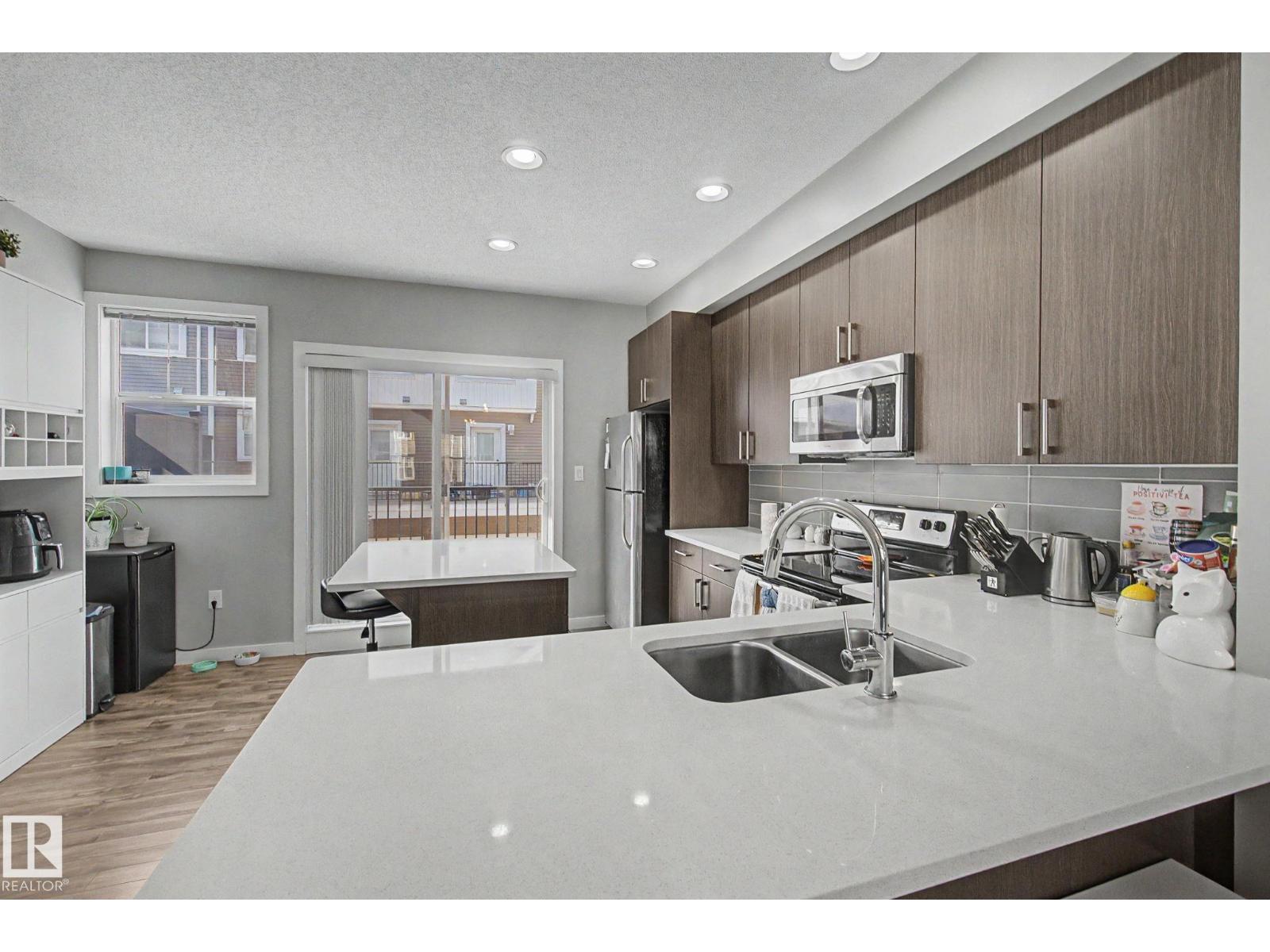 #85 2803 JAMES MOWATT TR SW, Edmonton