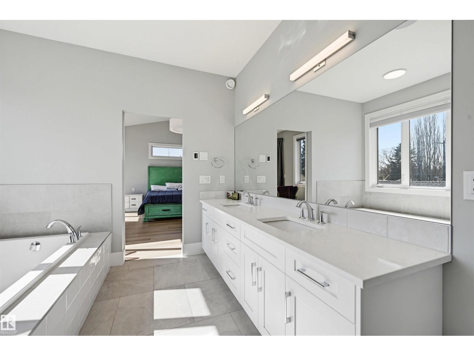 9005 144 ST NW, Edmonton