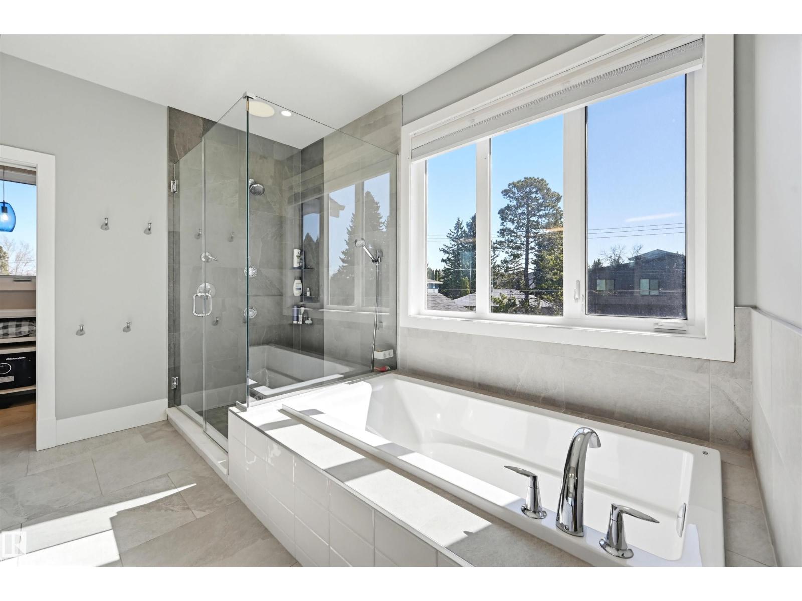 9005 144 ST NW, Edmonton