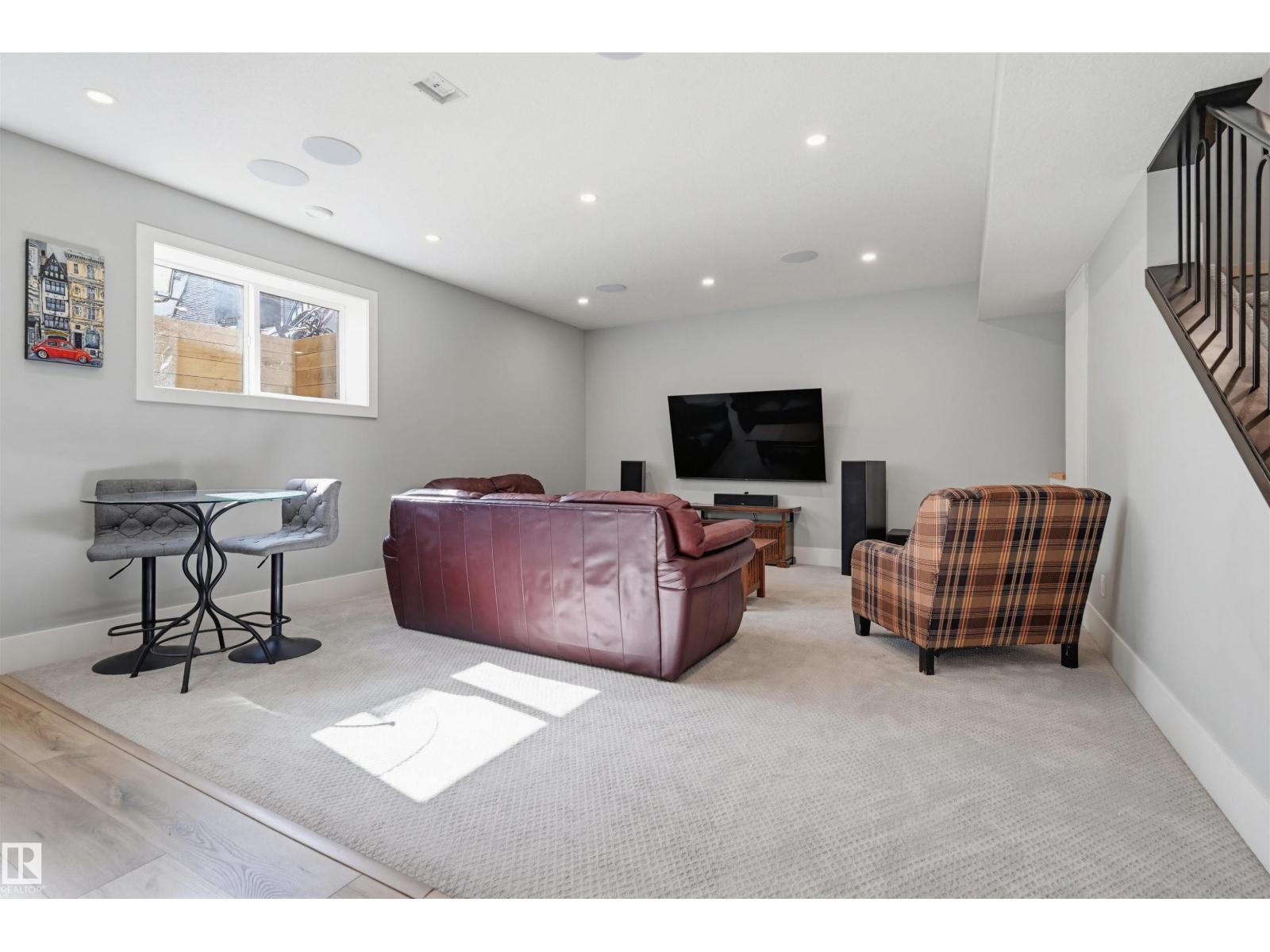 9005 144 ST NW, Edmonton