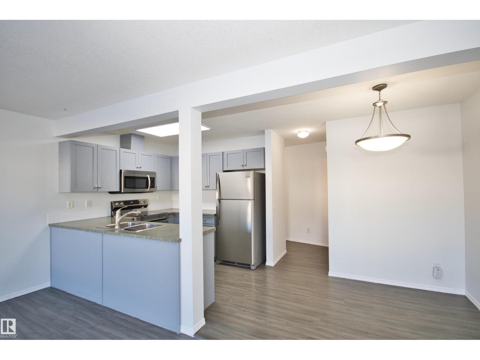 #11 230 EDWARDS DR SW, Edmonton