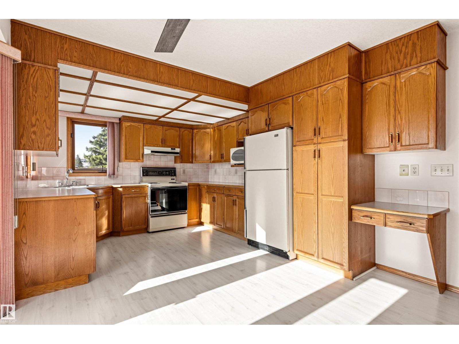 19 LOUISBOURG PL, St. Albert