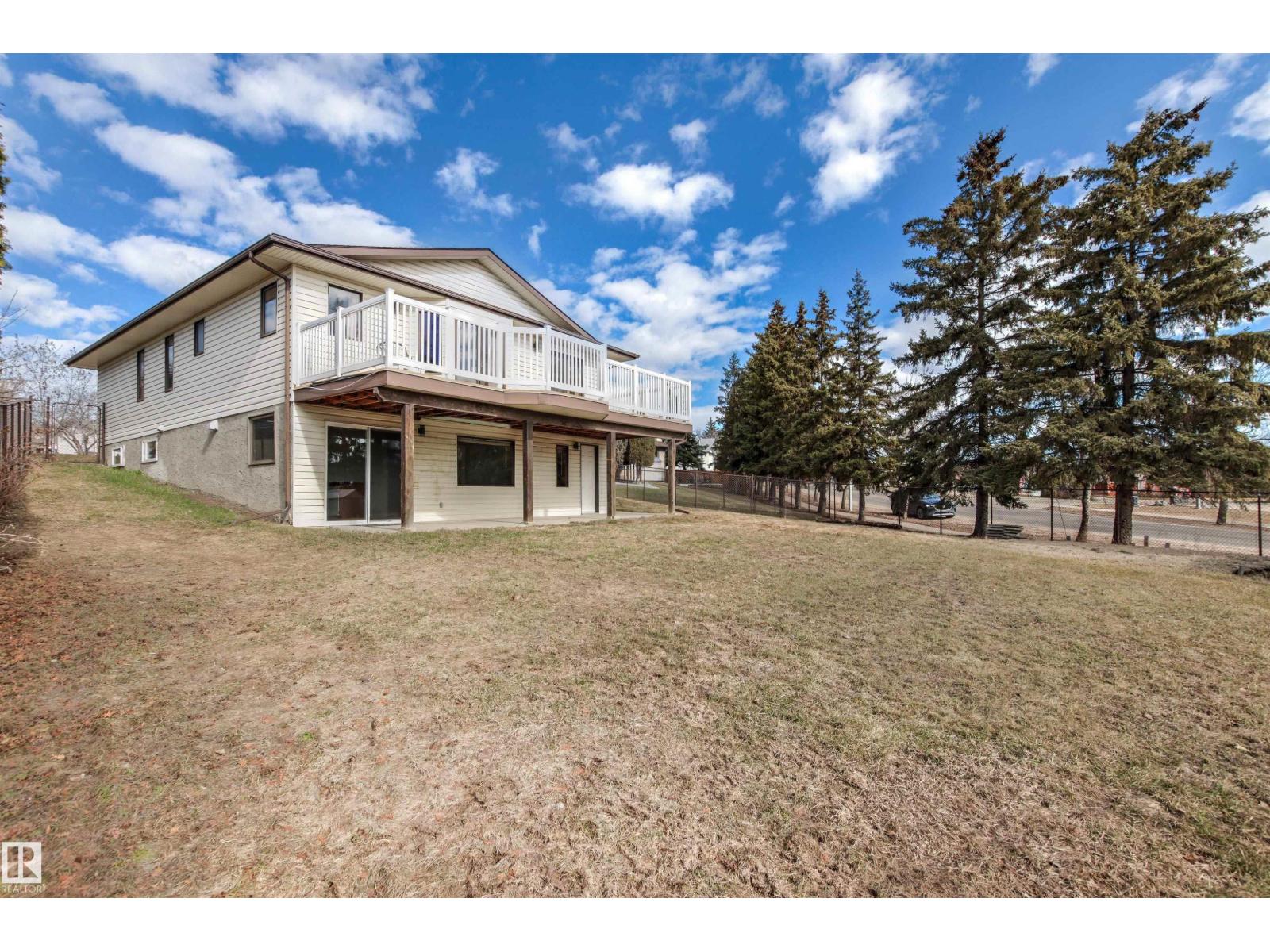 19 LOUISBOURG PL, St. Albert