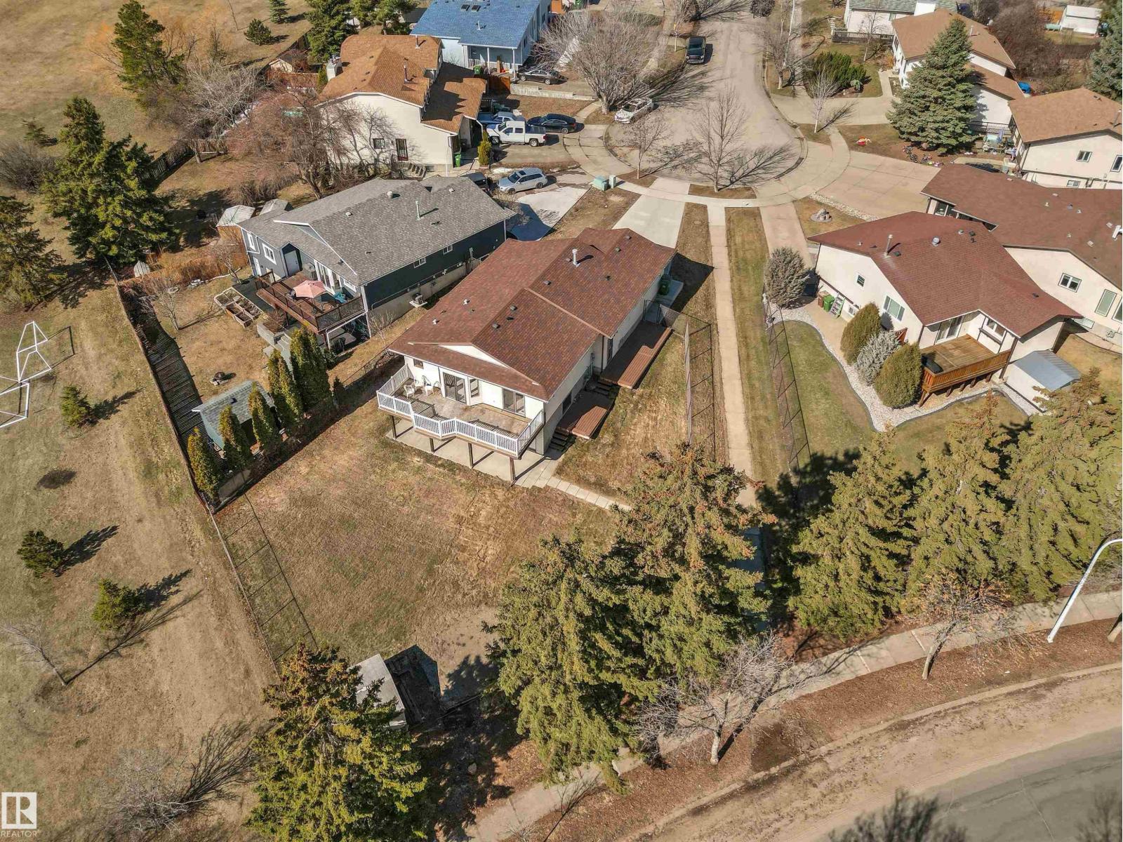 19 LOUISBOURG PL, St. Albert