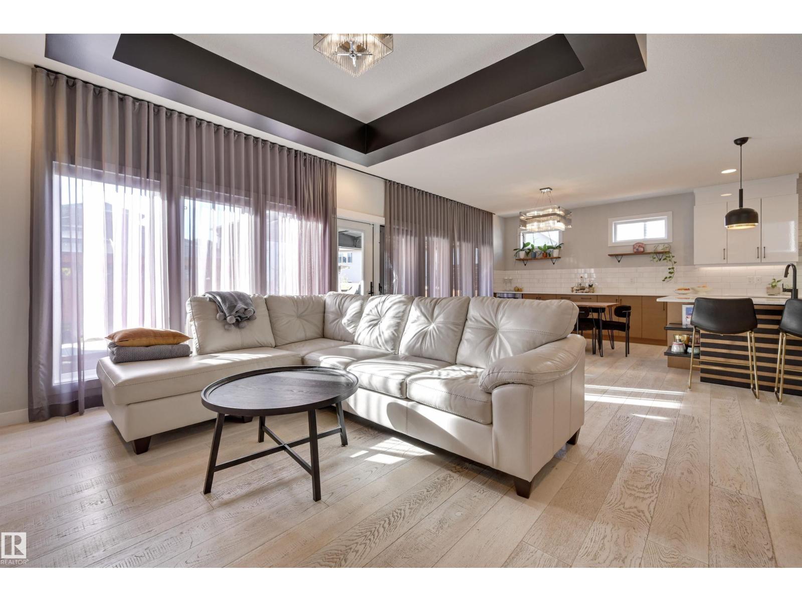 550 EAGLESON WD NW, Edmonton