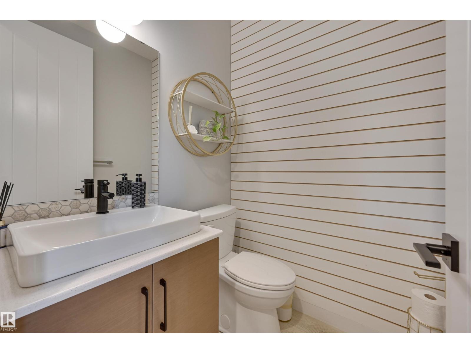 550 EAGLESON WD NW, Edmonton