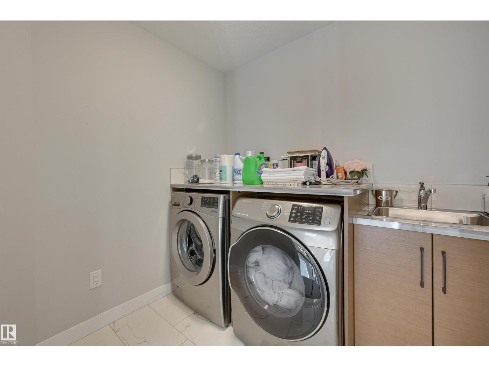 550 EAGLESON WD NW, Edmonton