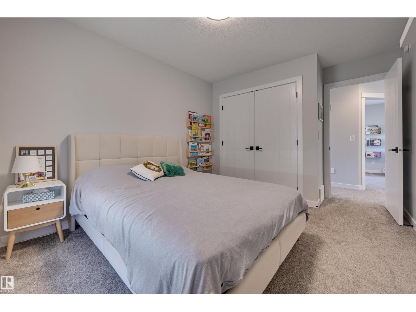 550 EAGLESON WD NW, Edmonton