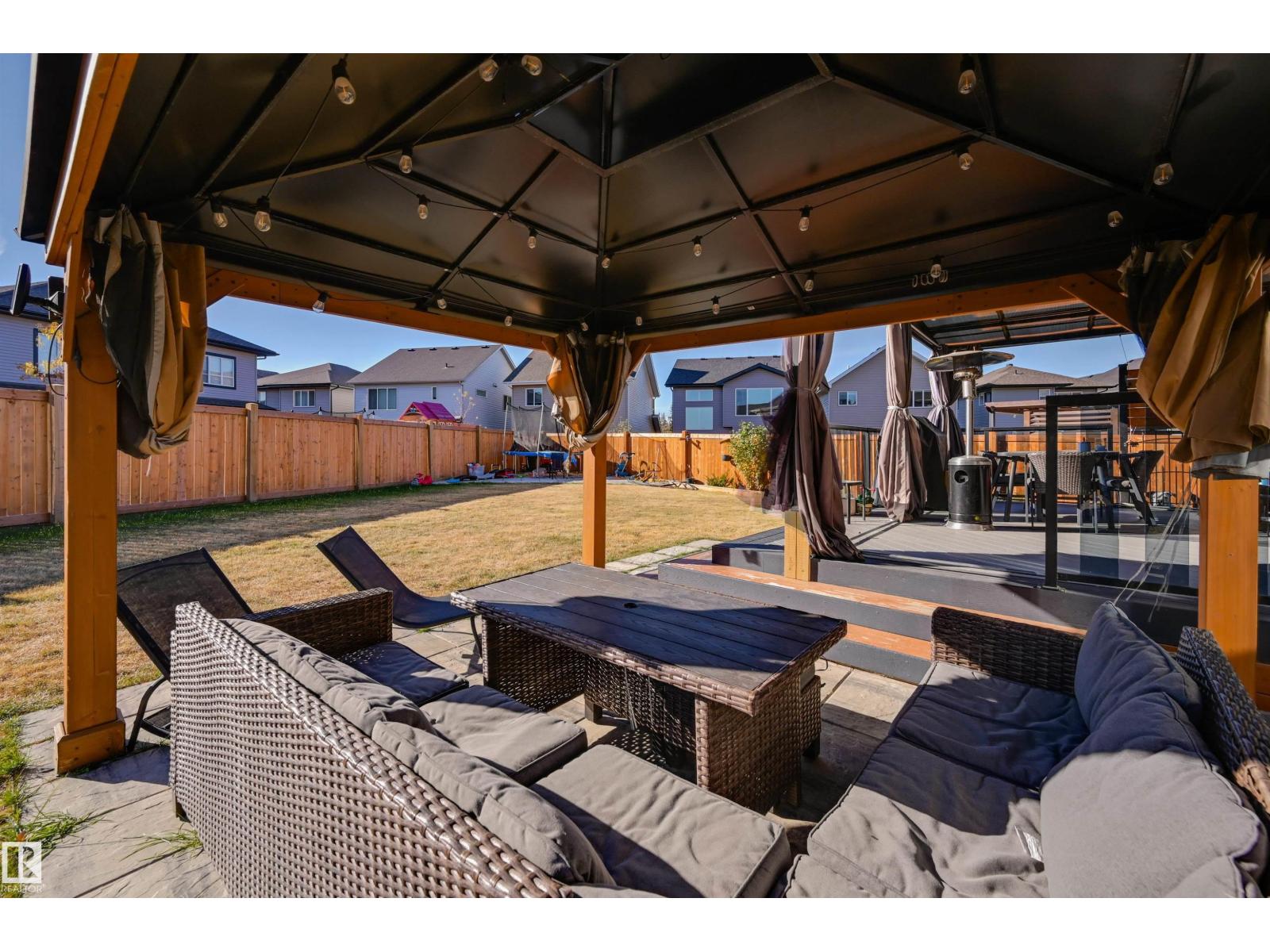 550 EAGLESON WD NW, Edmonton