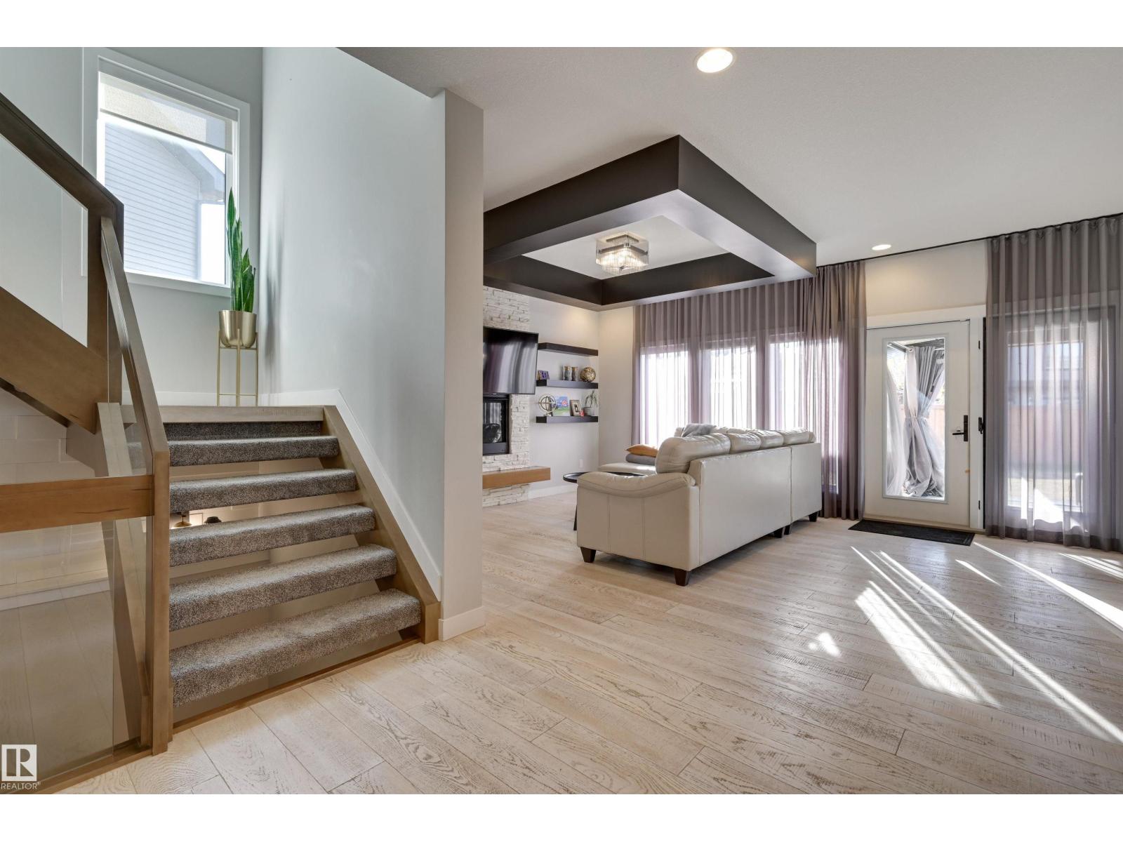 550 EAGLESON WD NW, Edmonton