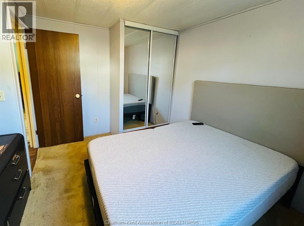 7 James COURT - 34