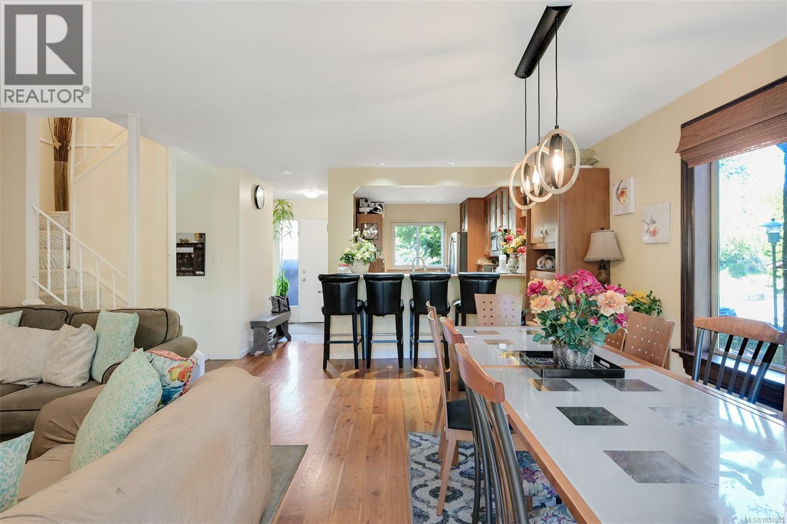 13 933 Admirals Rd, Esquimalt