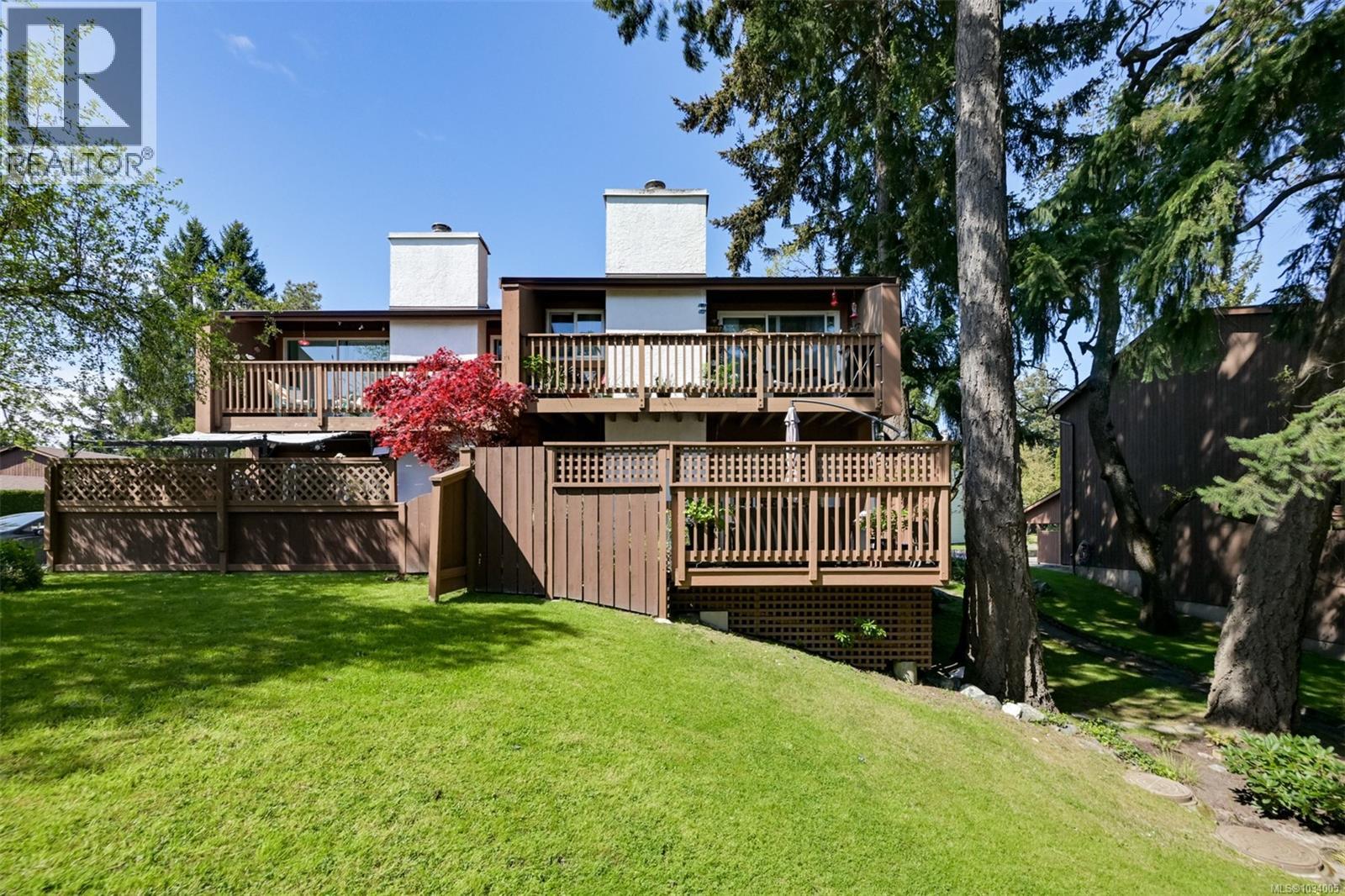 13 933 Admirals Rd, Esquimalt