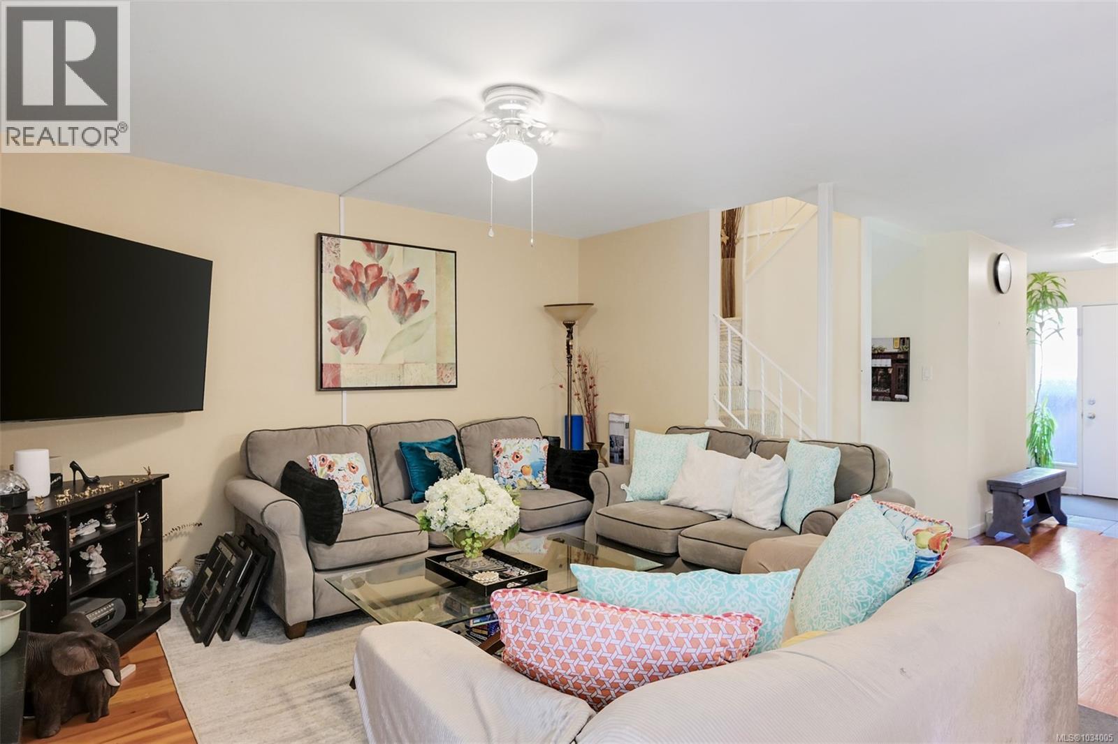 13 933 Admirals Rd, Esquimalt