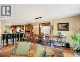 13 933 Admirals Rd, Esquimalt, BC V9A2P1 Photo 13
