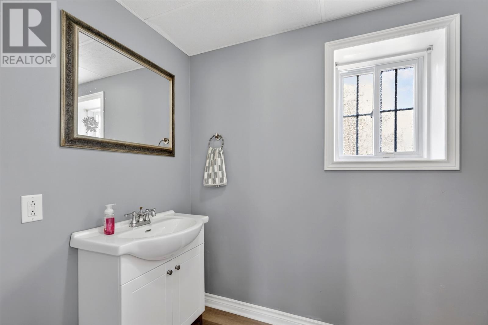 55 Tobins Road - 39