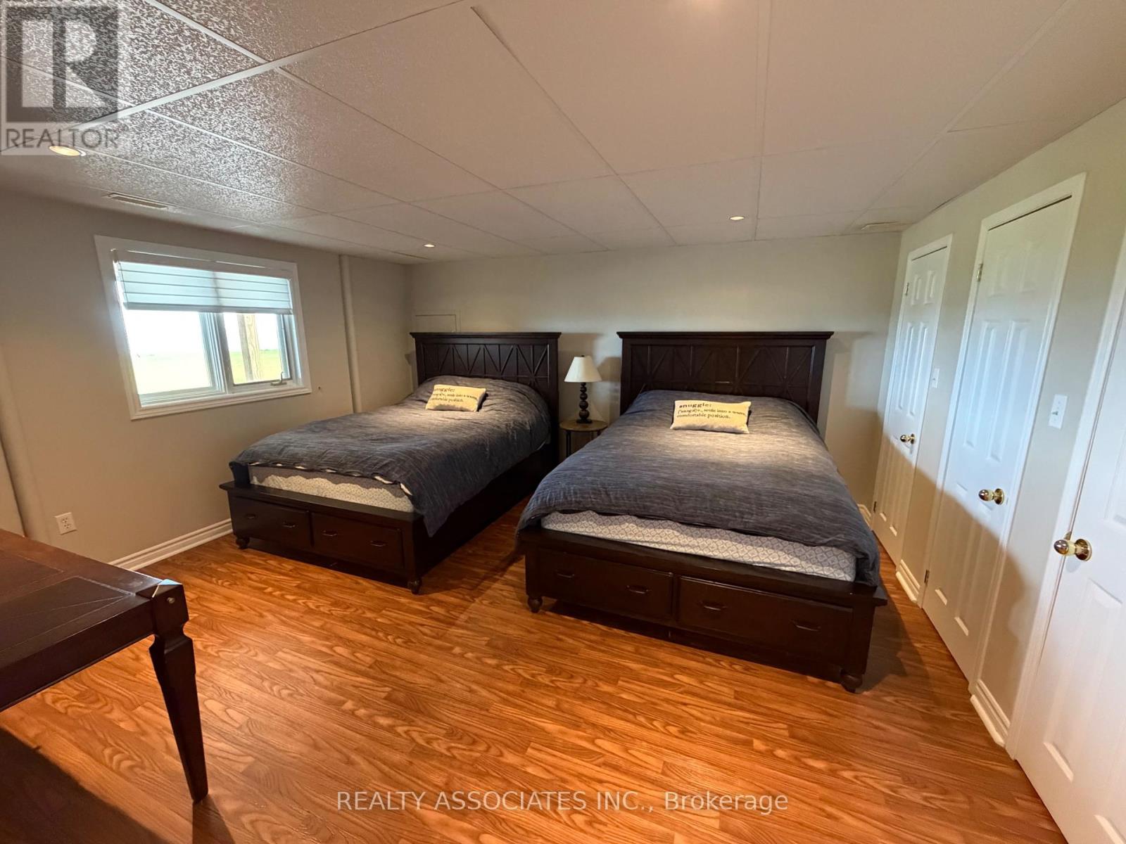 2720 FRONT ROAD - 44