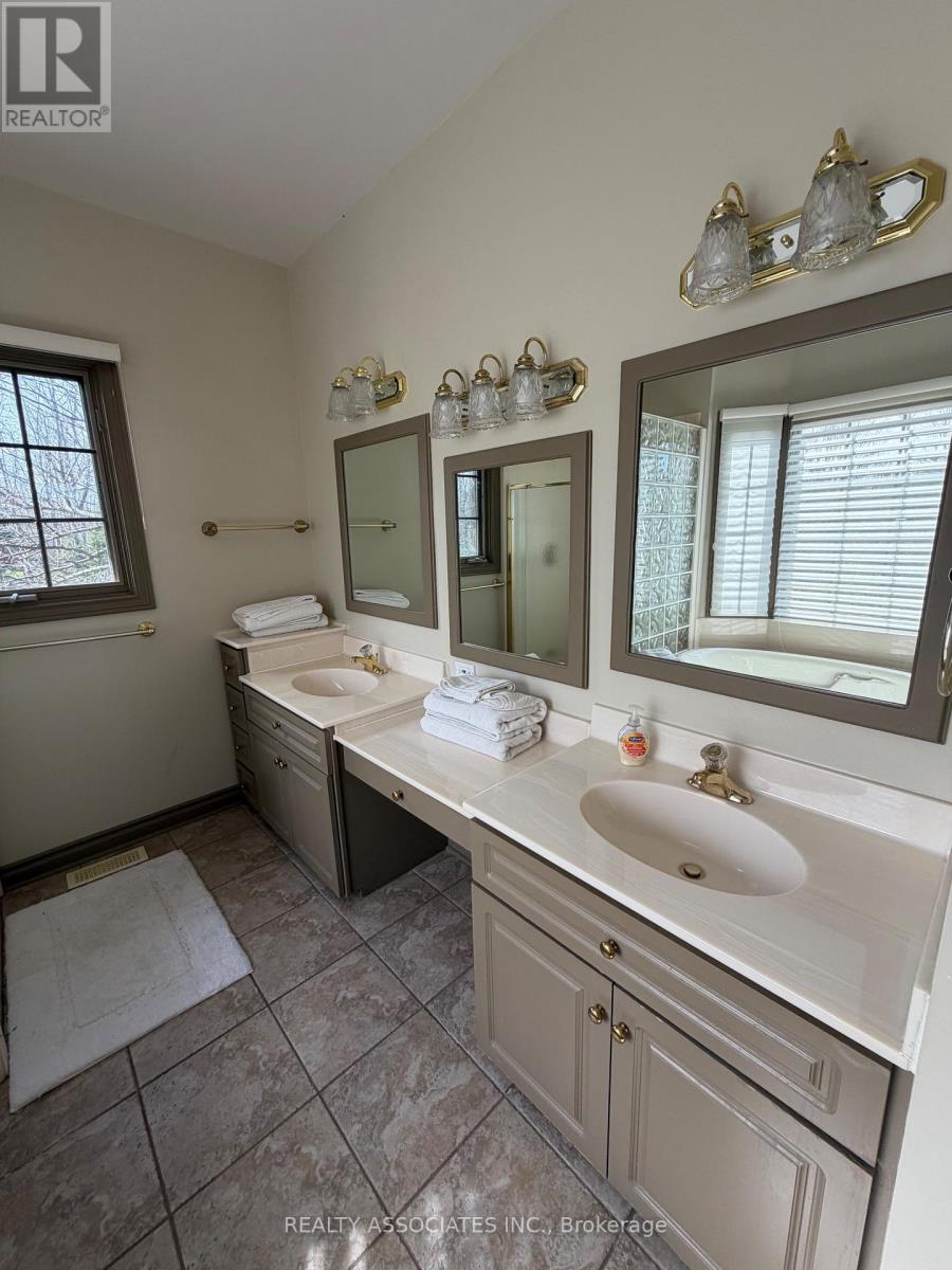 2720 FRONT ROAD - 25