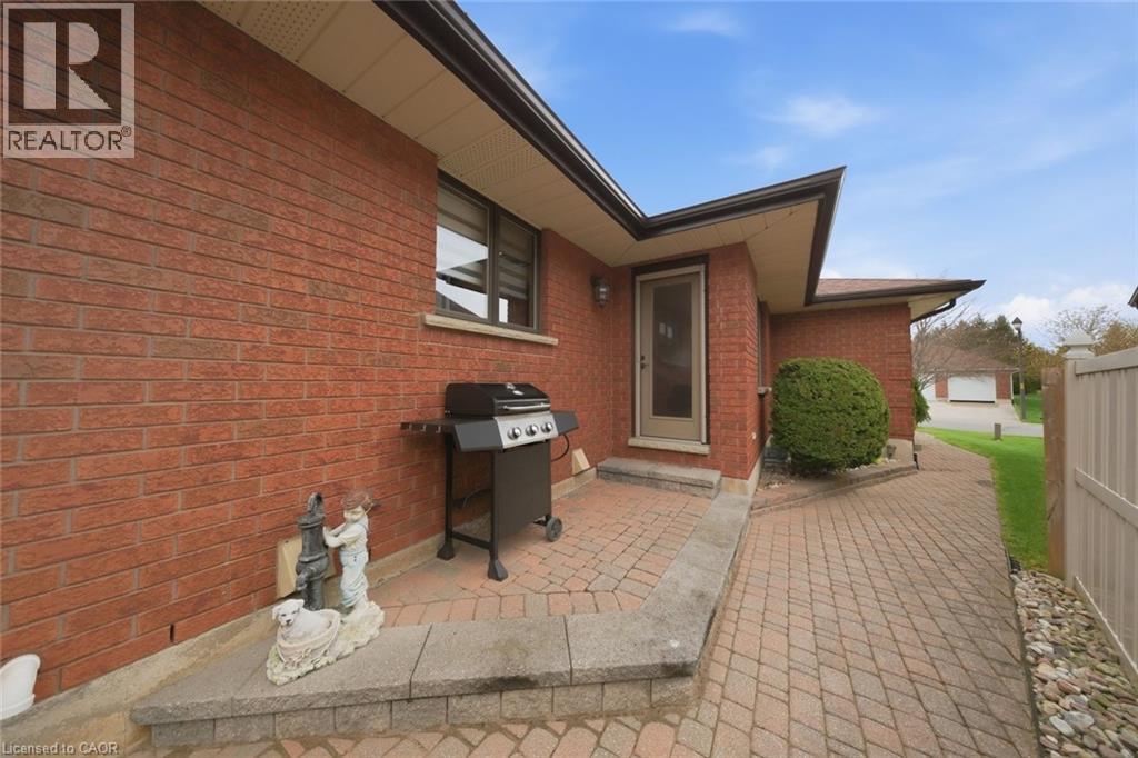 2 VIOLA Court - 26
