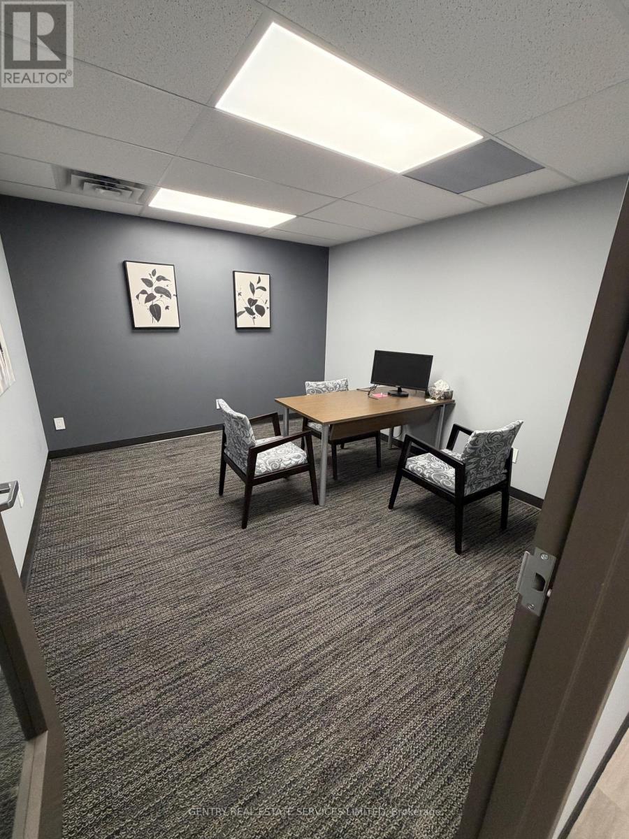 Studio for Rent in Ottawa – 270 LAKE STREET, Ottawa – By Peter Sagos - Image 14