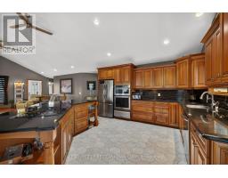 425 Park Avenue W, Chatham Kent, ON N7M1W6 Photo 14