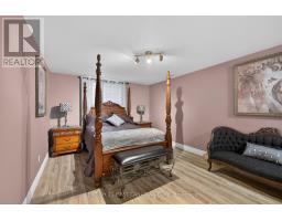 425 Park Avenue W, Chatham Kent, ON N7M1W6 Photo 27