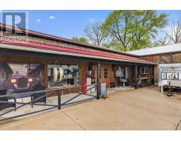 425 Park Avenue W, Chatham Kent, ON N7M1W6 Photo 40